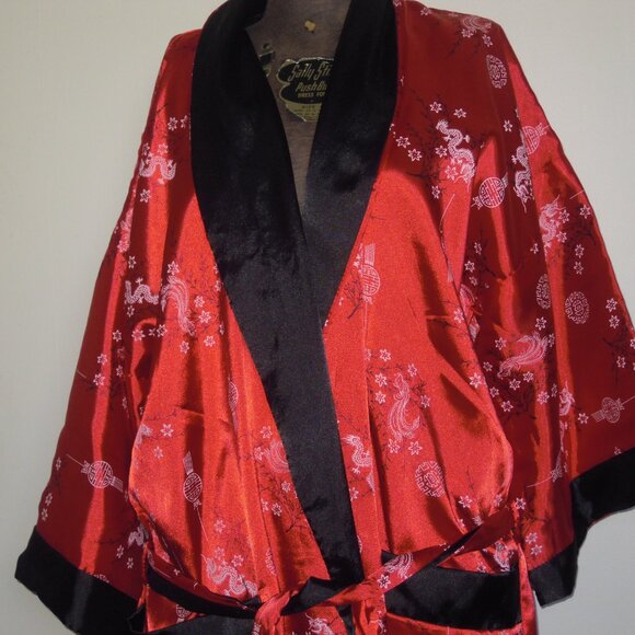 Vintage Red Black Reversible Dragon Silk Embroidered Maxi Robe Kimono X-LG - Picture 2 of 6